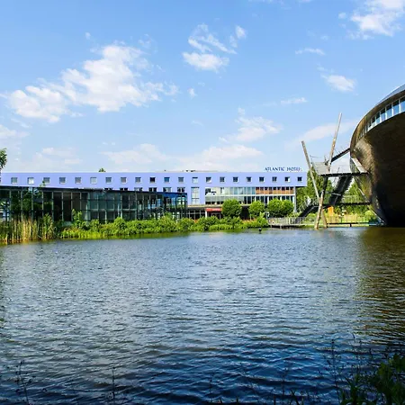 Hotel Atlantic Universum