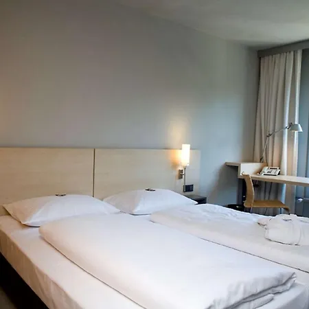 Atlantic Universum 4* ブレーメン