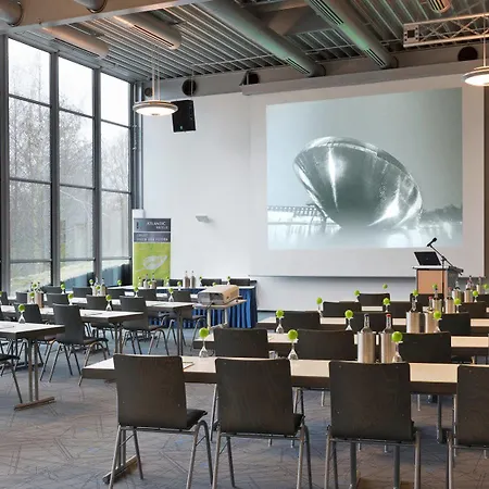 Atlantic Universum Hotel 4*