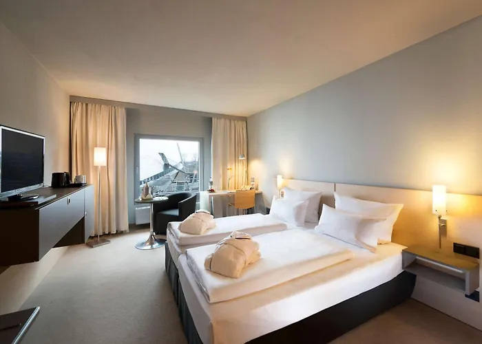 Atlantic Universum 4*