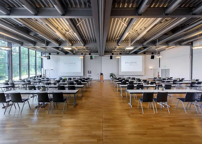 ホテル Atlantic Universum 4*