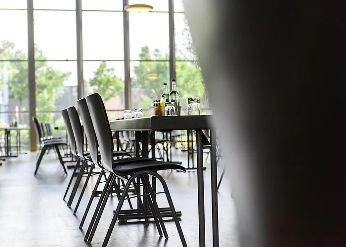 Atlantic Universum 4*